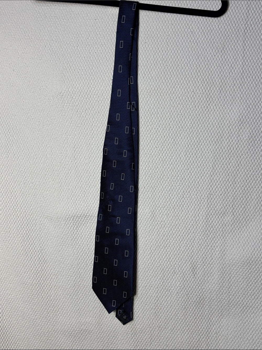 PIERRE CARDIN 100% Silk Classic Navy Geometric Pattern Tie NEW WITH TAGS